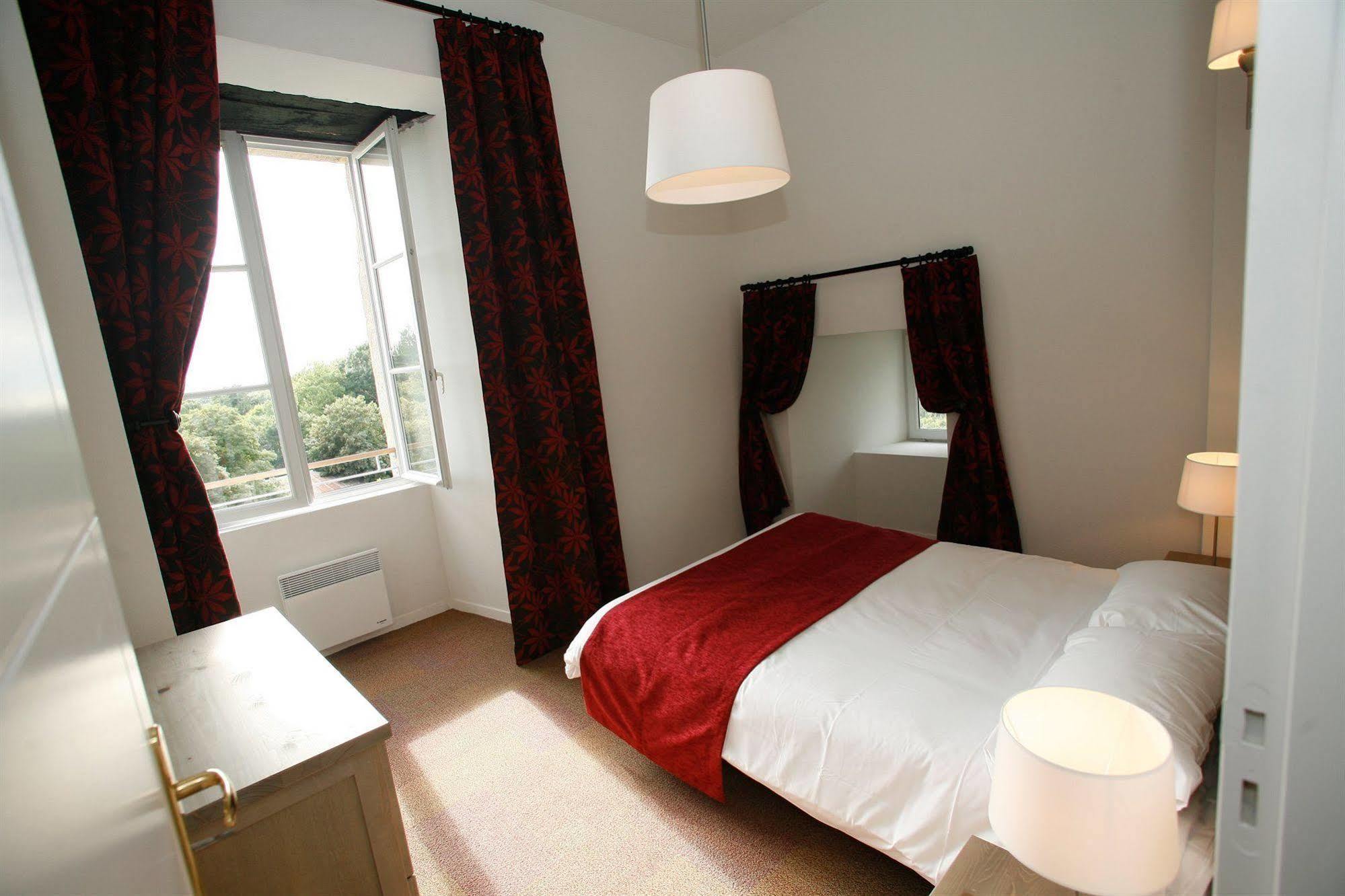 Residence Prestige Odalys Le Chateau De Keraveon 埃尔德旺 外观 照片