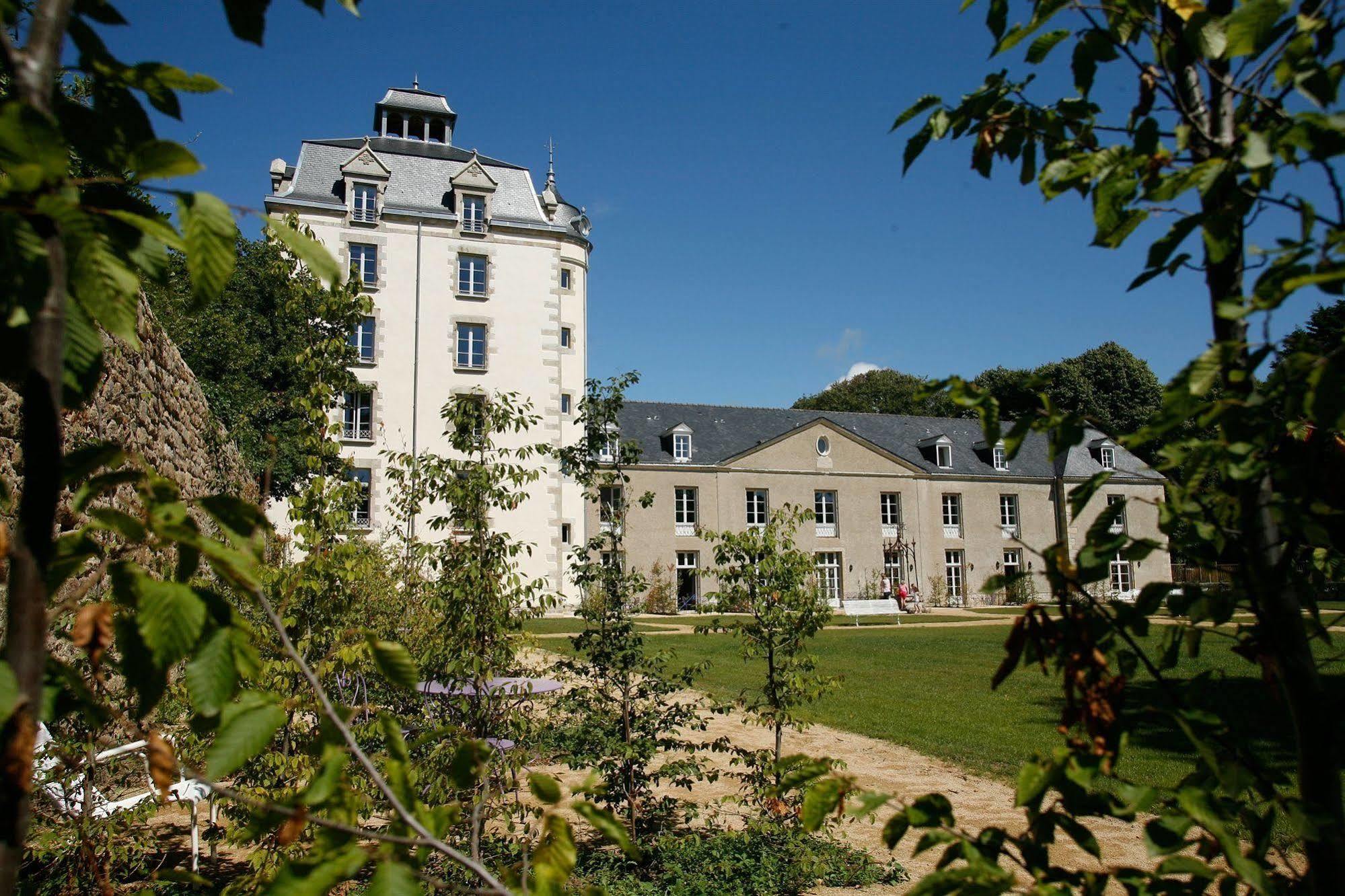 Residence Prestige Odalys Le Chateau De Keraveon 埃尔德旺 外观 照片